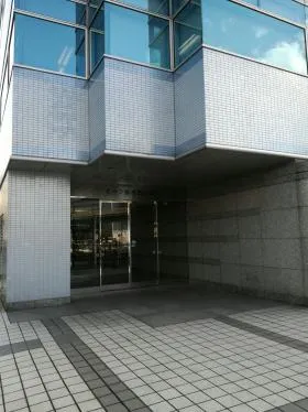 オーク桜木町ビルの外観