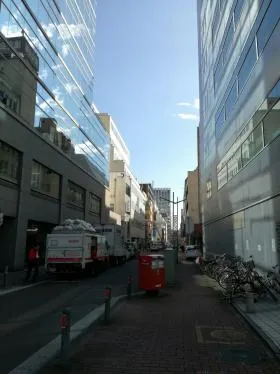 オーク桜木町ビルの外観