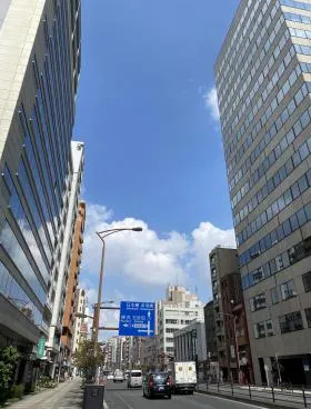 クロスオフィス三田の外観