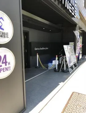 タカラビルの外観