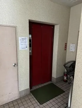 高木ビルの外観