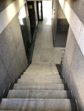 南青山MRビルの外観