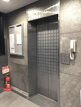 南青山MRビルの外観