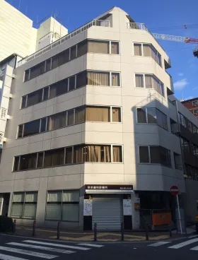 関内NSビルの外観