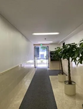壽ビルの外観