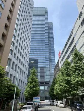 壽ビルの外観