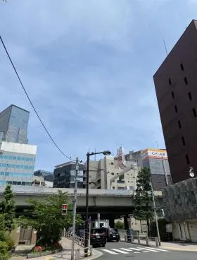 壽ビルの外観