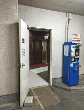 ハイネスロフティの外観