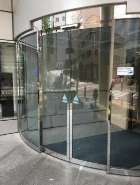 IT蒲田駅前ビルの外観