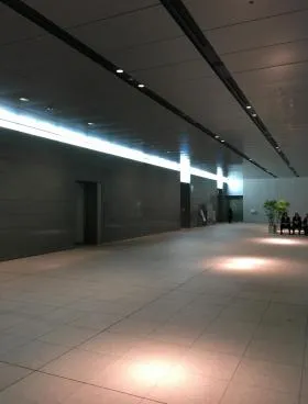 MMパークビルの外観