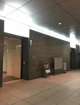 MMパークビルの外観