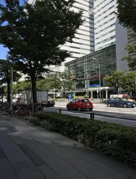 クイーンズタワーCの外観