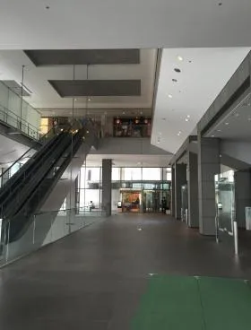 日石横浜ビルの外観