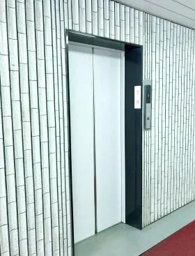 新代々木ビルの外観