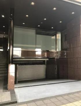 三軒茶屋堀商ビルの外観