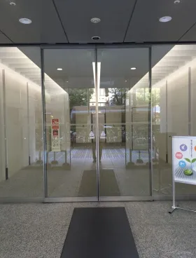 日本生命川崎ビルの外観
