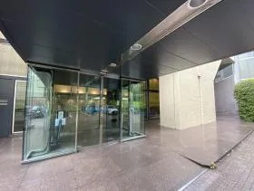JMFビル川崎01ビルの外観