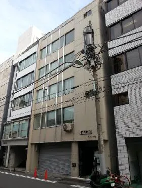 第1松井ビルの外観