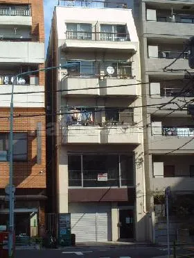 勝鬨酒販ビルの外観