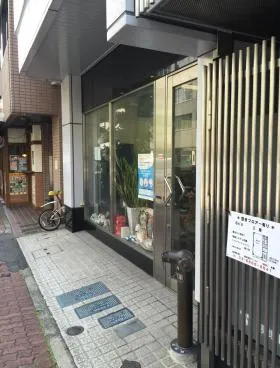 ソウエイビルの外観