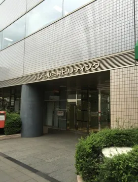 パレール三井ビルの外観