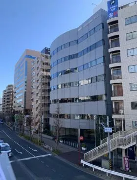 東部ヨコハマビルの外観
