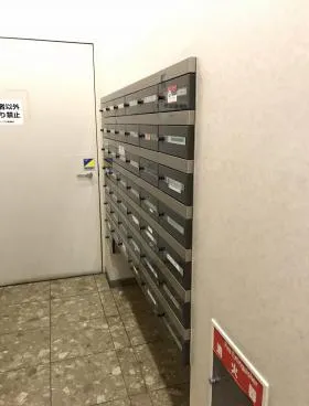 アイタウン・プラザビルの外観