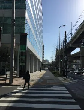 横浜イーストスクエアビルの外観