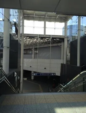 横浜金港町ビルの外観