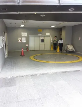 ステートビル横浜の外観