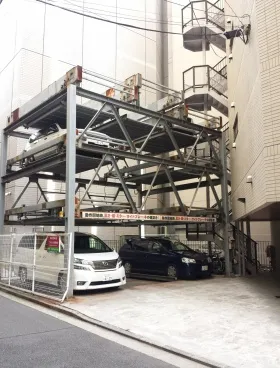 TKビルの外観