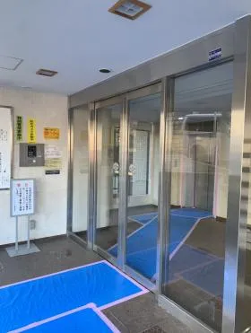 シェリーヒルズ横浜ビルの外観