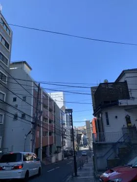 シェリーヒルズ横浜ビルの外観