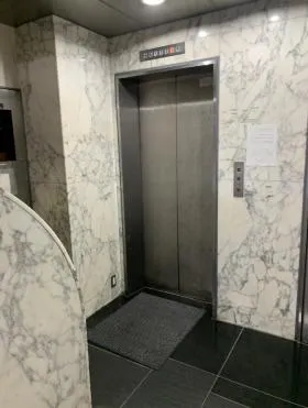 渡辺ビルの外観