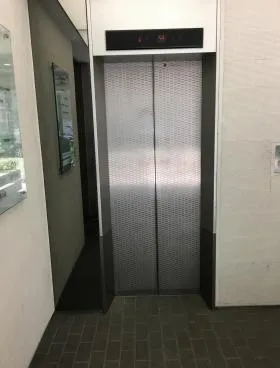 谷川ビルの外観