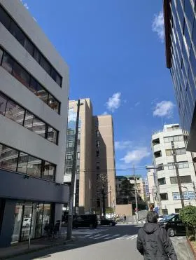 西東ビルの外観