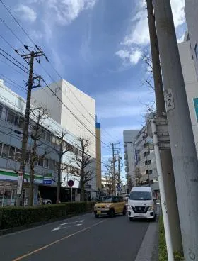 岩井本社ビルの外観