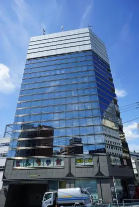 クレアトール横浜ビルの外観