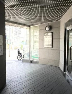 クレアトール横浜ビルの外観