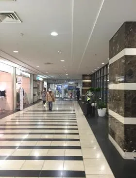 スカイビルの外観