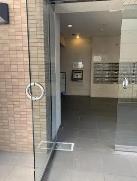 ルピナス平沼ビルの外観