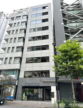 STRADA GINZA EASTビル(旧:築地SKビルの外観