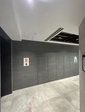 STRADA GINZA EASTビル(旧:築地SKビルの外観