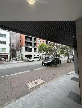 STRADA GINZA EASTビル(旧:築地SKビルの外観