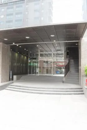 横浜NTビルの外観