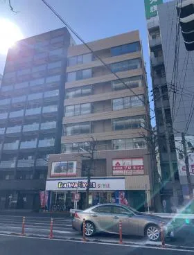 MIYAKATAビルの外観
