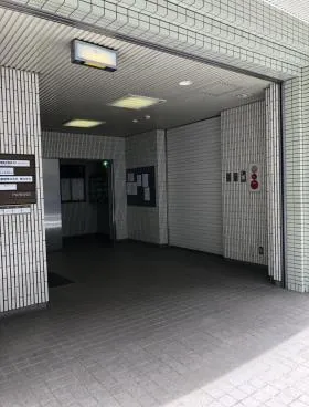 川合ビルの外観