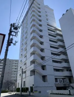コパールーフ横浜ビルの外観