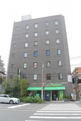 日新横浜ビルの外観