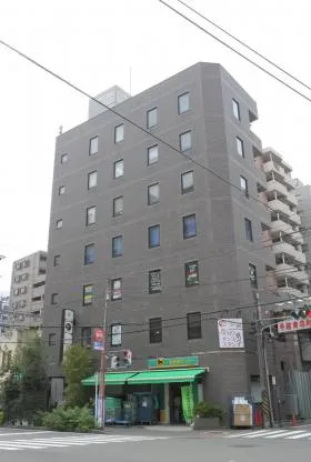 日新横浜ビルの外観